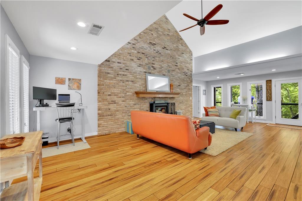Waleska, Georgia, 30183, United States, 3 Bedrooms Bedrooms, ,2 BathroomsBathrooms,Residential,For Sale,1942534