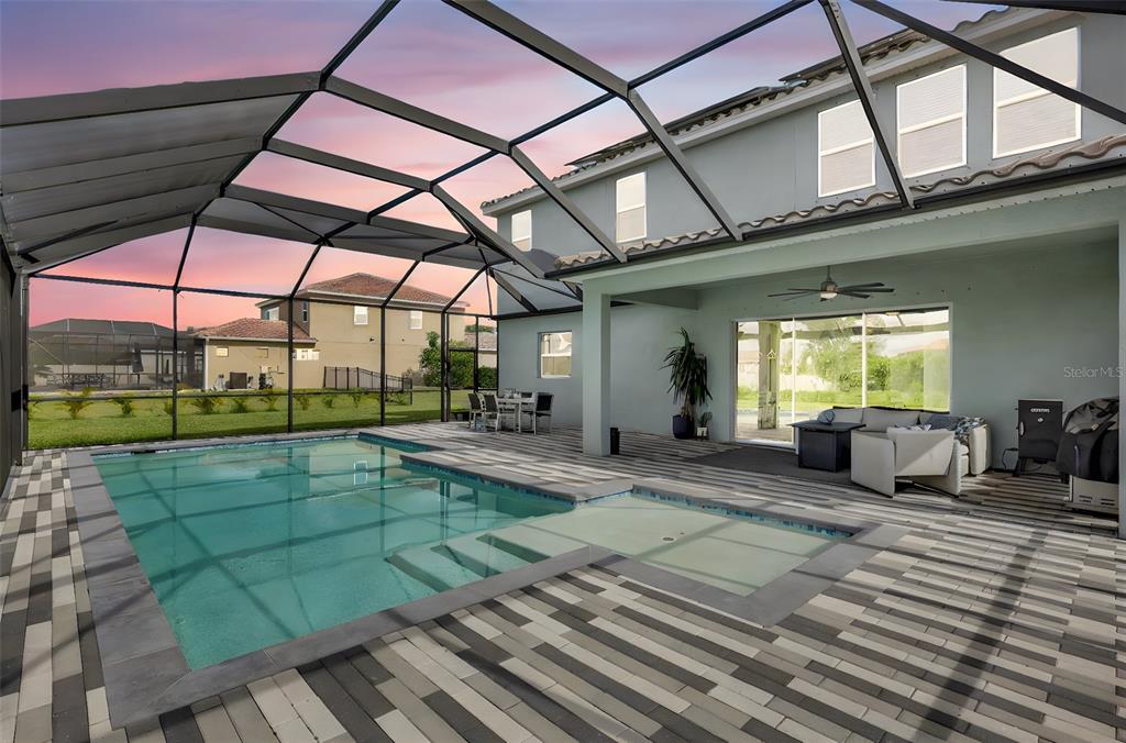 Bradenton, Florida, 34212, United States, 5 Bedrooms Bedrooms, ,5 BathroomsBathrooms,Residential,For Sale,1917227