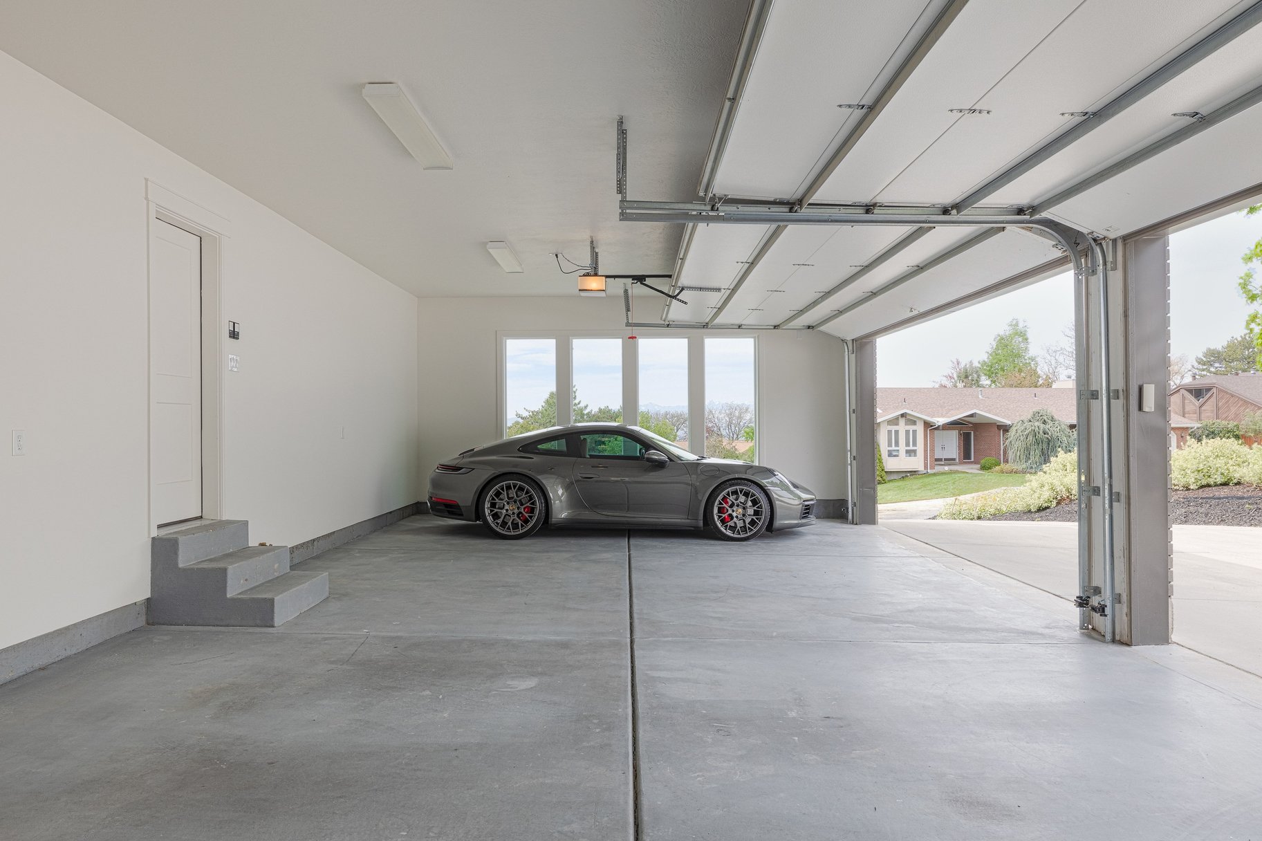  Beautifully Remodeled Home Perched Above SLC - 物件實景