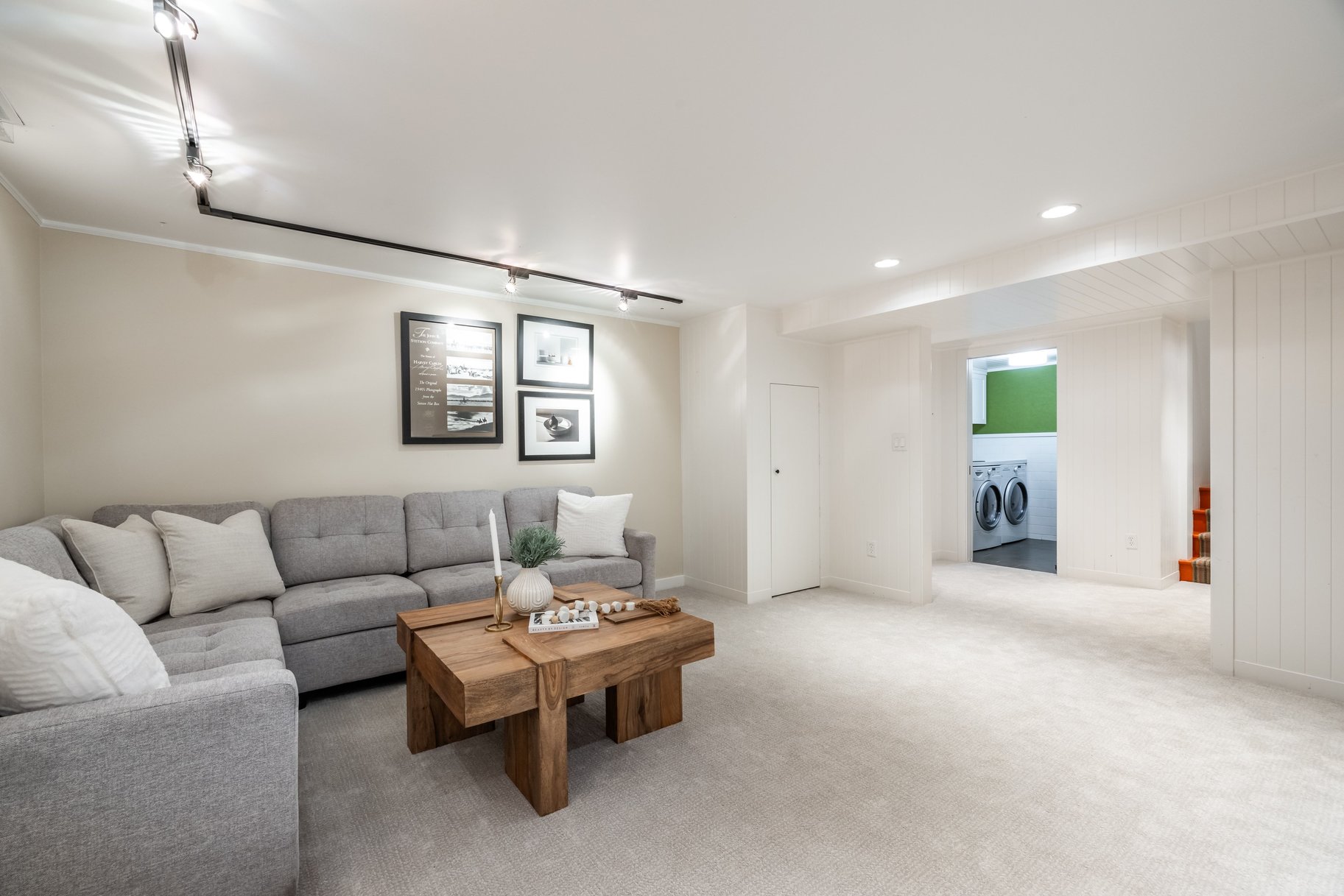  Tastefully Updated Holladay Rambler on .60 acre Manicured Lot - 物件實景