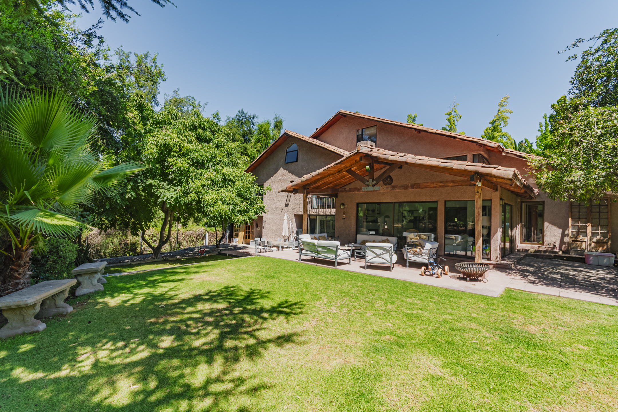  Colonial-style house with 5 bedrooms, close to Mayflower, Huinganal, and Nido de - 物件實景