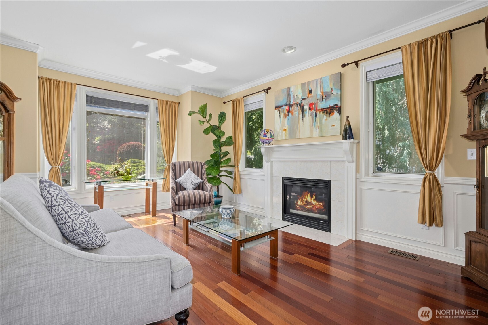 Newcastle, Washington, 98056, United States, 3 Bedrooms Bedrooms, ,3 BathroomsBathrooms,Residential,For Sale,1839033