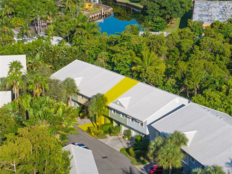 Fort Lauderdale, Florida, 33305, United States, 2 Bedrooms Bedrooms, ,3 BathroomsBathrooms,Residential,For Sale,1957738