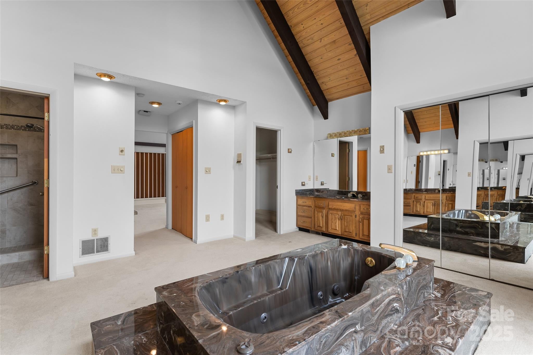 Asheville, North Carolina, 28806, United States, 4 Bedrooms Bedrooms, ,7 BathroomsBathrooms,Residential,For Sale,2001190