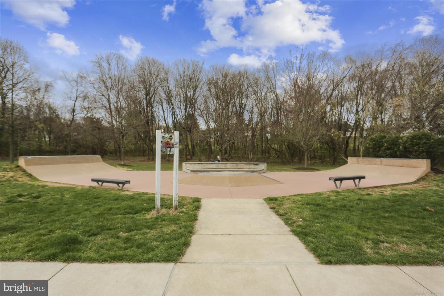 Gaithersburg, Maryland, 20878, United States, 3 Bedrooms Bedrooms, ,4 BathroomsBathrooms,Residential,For Sale,1995929