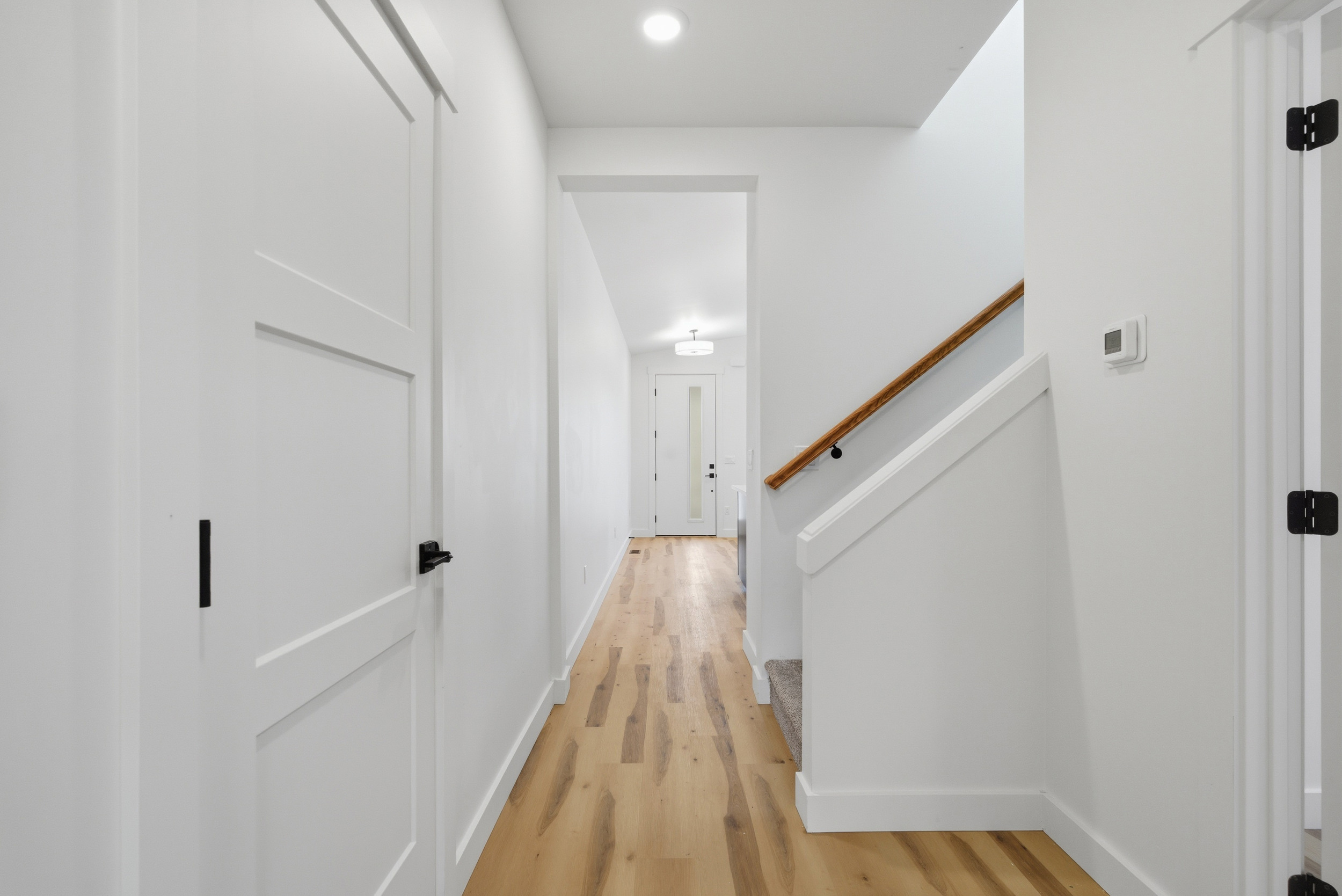 Sandpoint, Idaho, 83864, United States, 3 Bedrooms Bedrooms, ,3 BathroomsBathrooms,Residential,For Sale,1992374