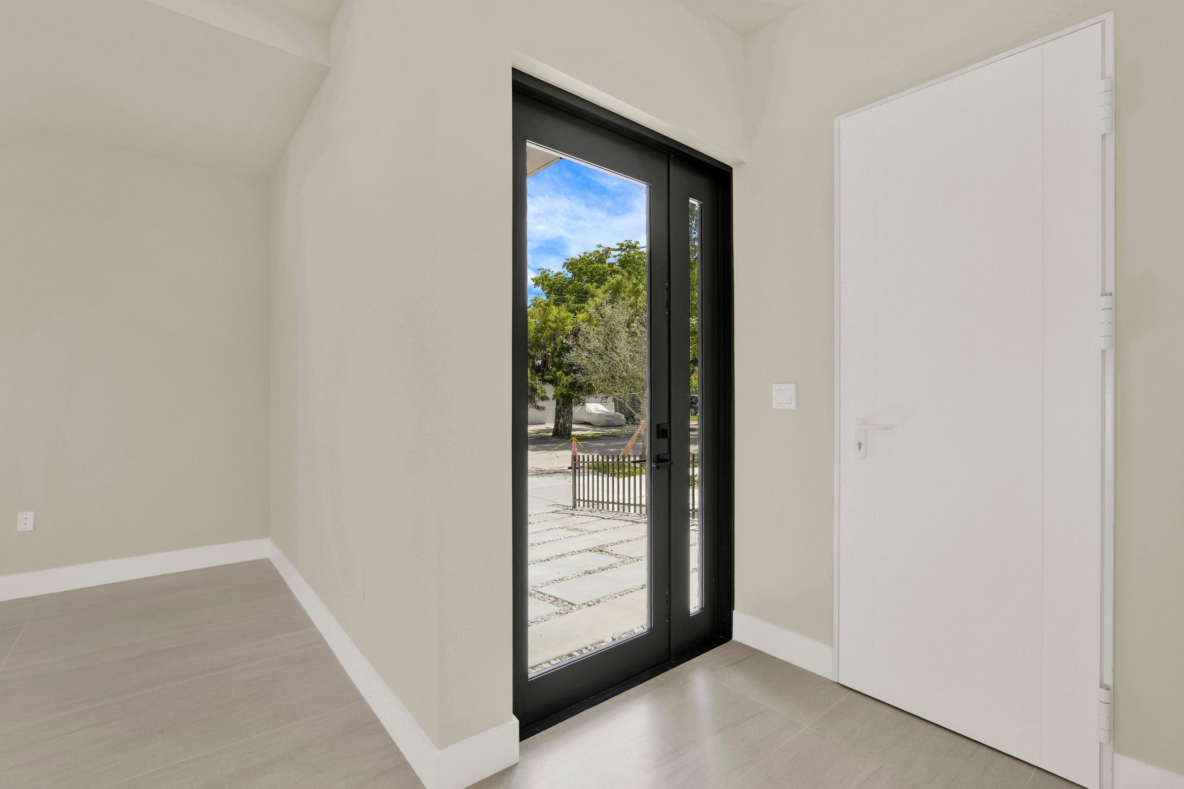  3437 SW 29th St, Miami, FL, 33133 - 物件實景