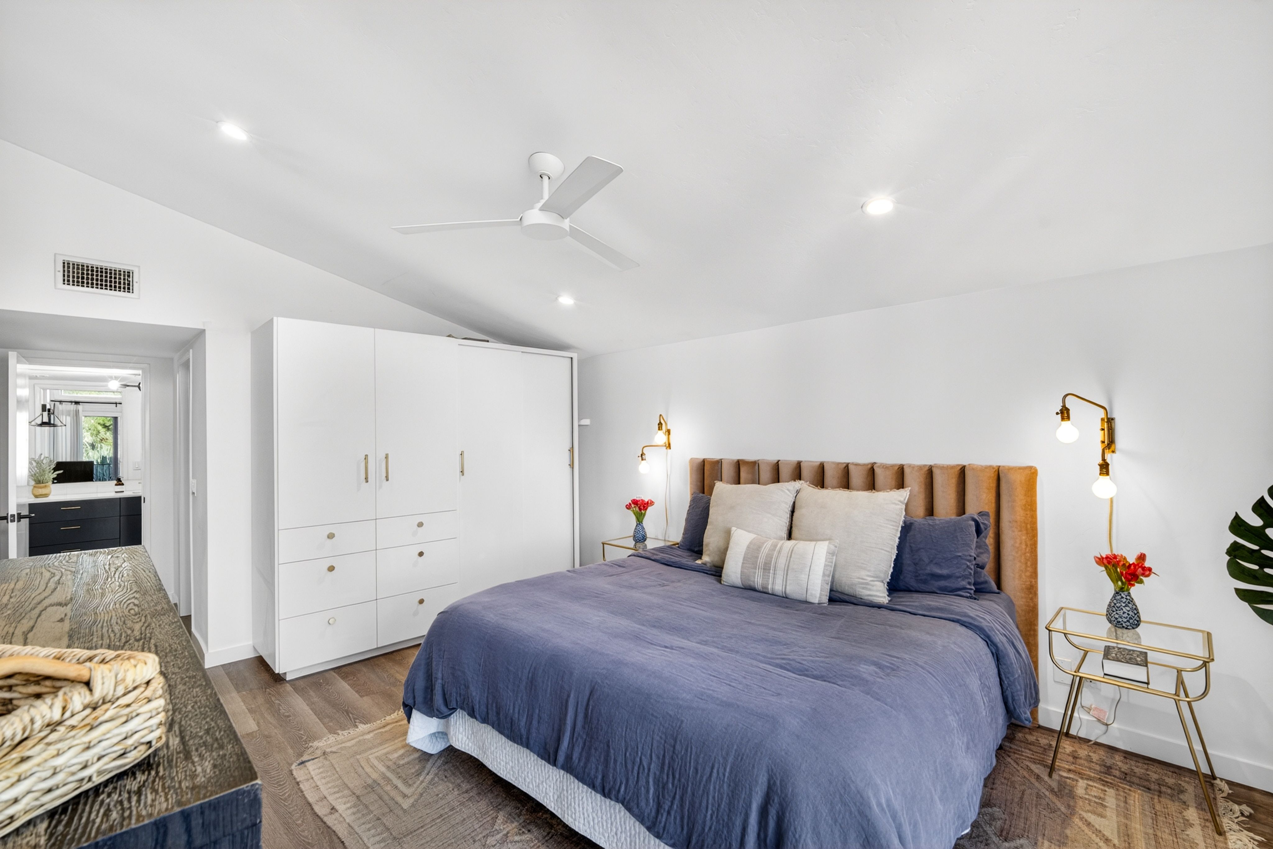  956 Tia Juana Street, Laguna Beach, CA 92651 - 物件實景