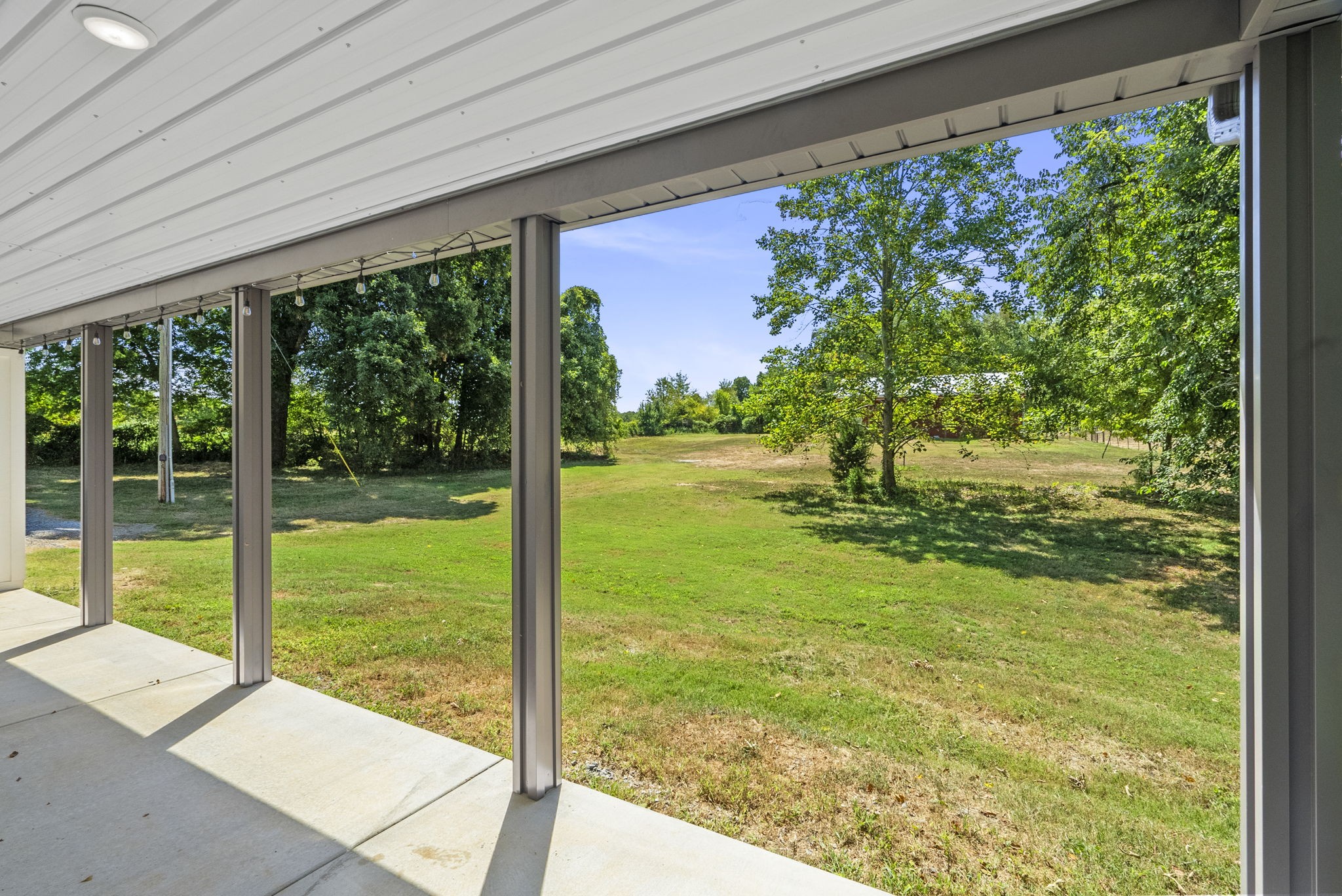 Cedar Hill, Tennessee, 37032, United States, 3 Bedrooms Bedrooms, ,2 BathroomsBathrooms,Residential,For Sale,1981088