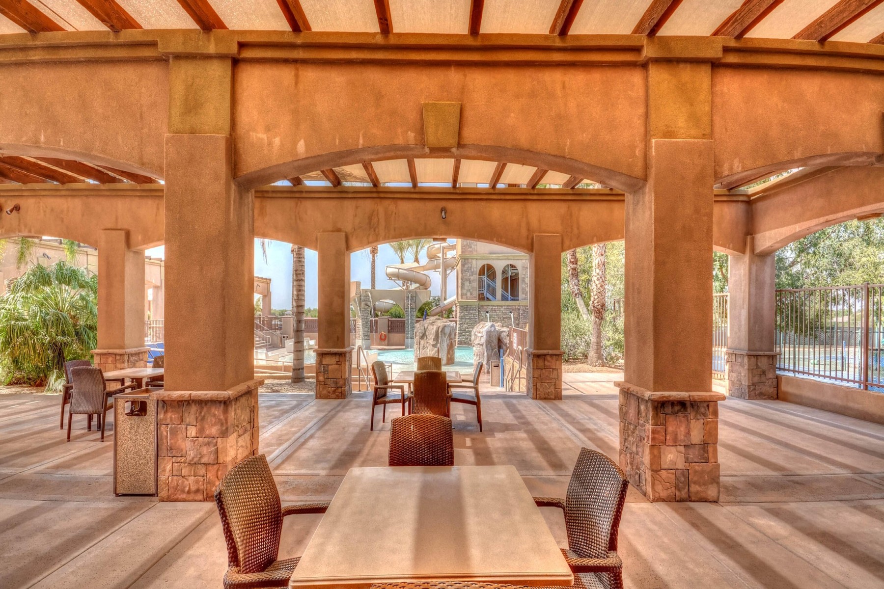  4262 E Meadowview Drive  Gilbert, AZ - 物件實景