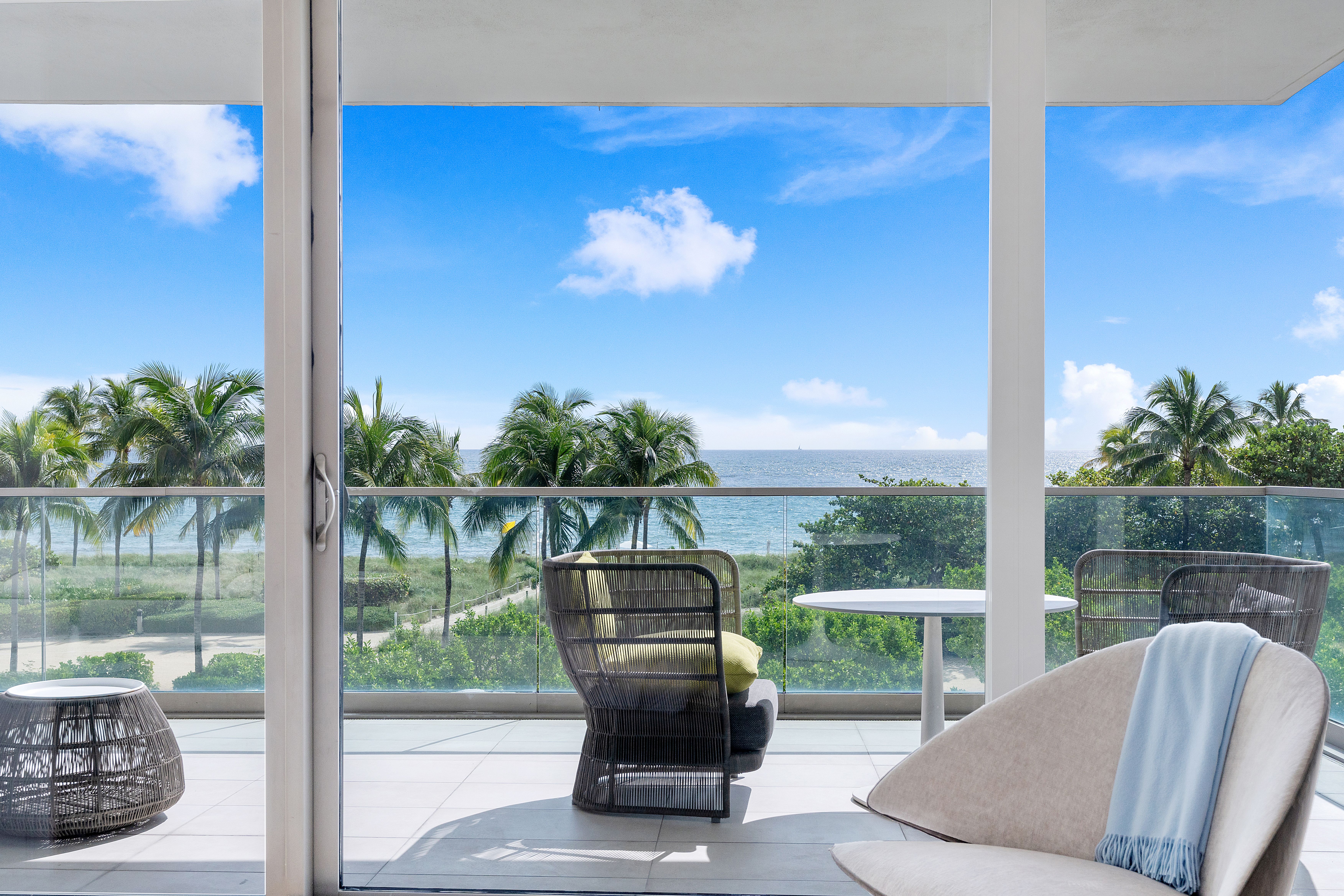  10203 Collins Ave, Bal Harbour, FL, 33154 - 物件實景