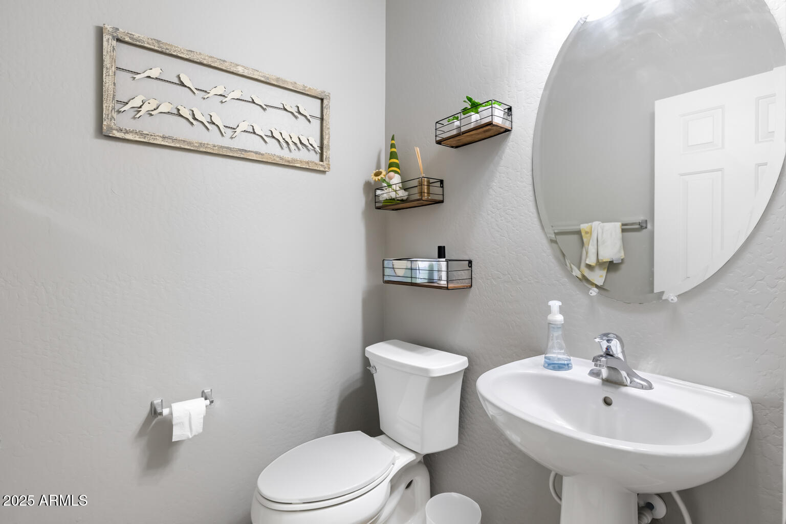 Peoria, Arizona, 85383, United States, 4 Bedrooms Bedrooms, ,Residential,For Sale,1708331