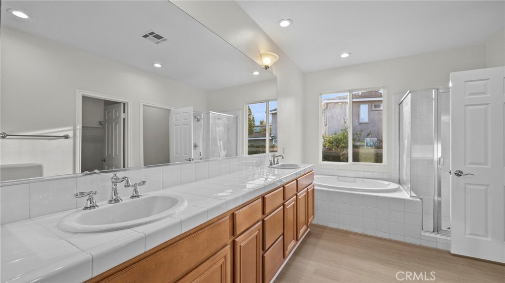 Corona, California, 92883, United States, 3 Bedrooms Bedrooms, ,2 BathroomsBathrooms,Residential,For Sale,2027517