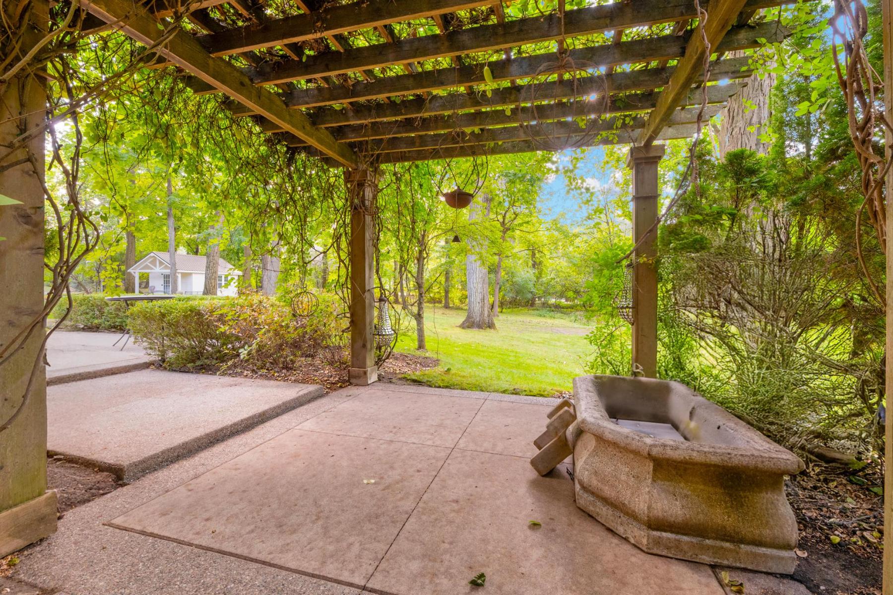  Bloomfield Hills - 物件實景