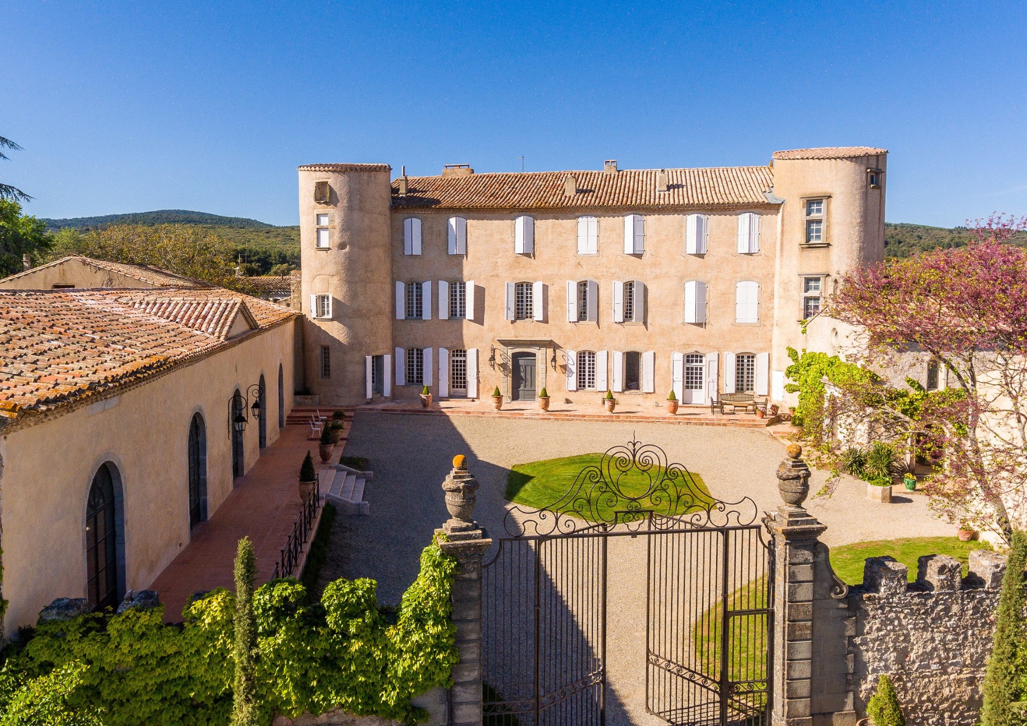  16th-Century Languedoc Chateau - 物件實景