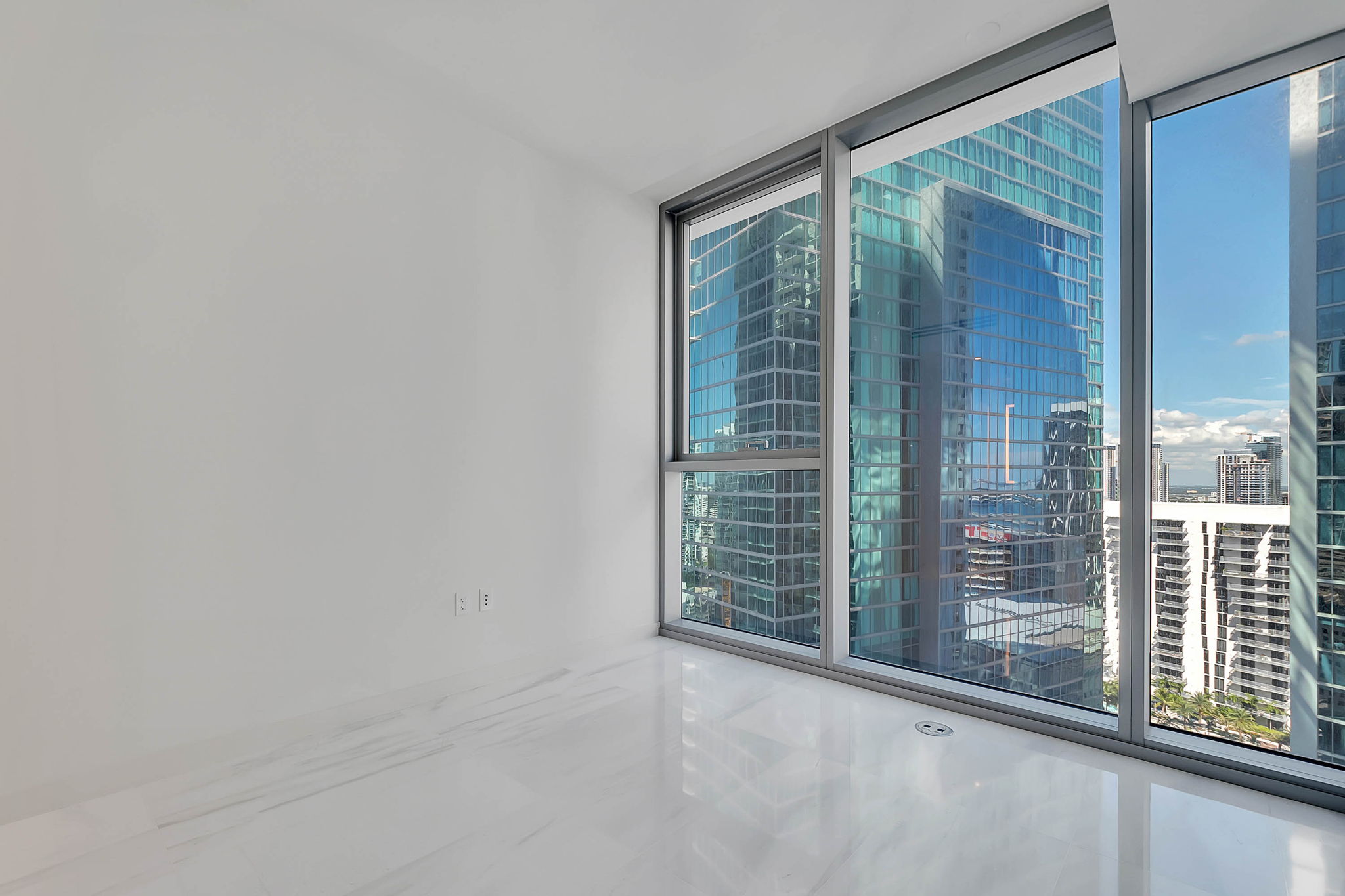  300 Biscayne Boulevard Way, Miami, FL, 33131 - 物件實景