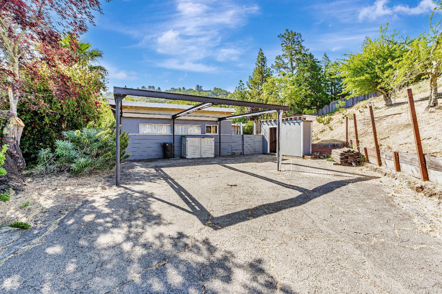 San Rafael, California, 94903, United States, 4 Bedrooms Bedrooms, ,3 BathroomsBathrooms,Residential,For Sale,1837138