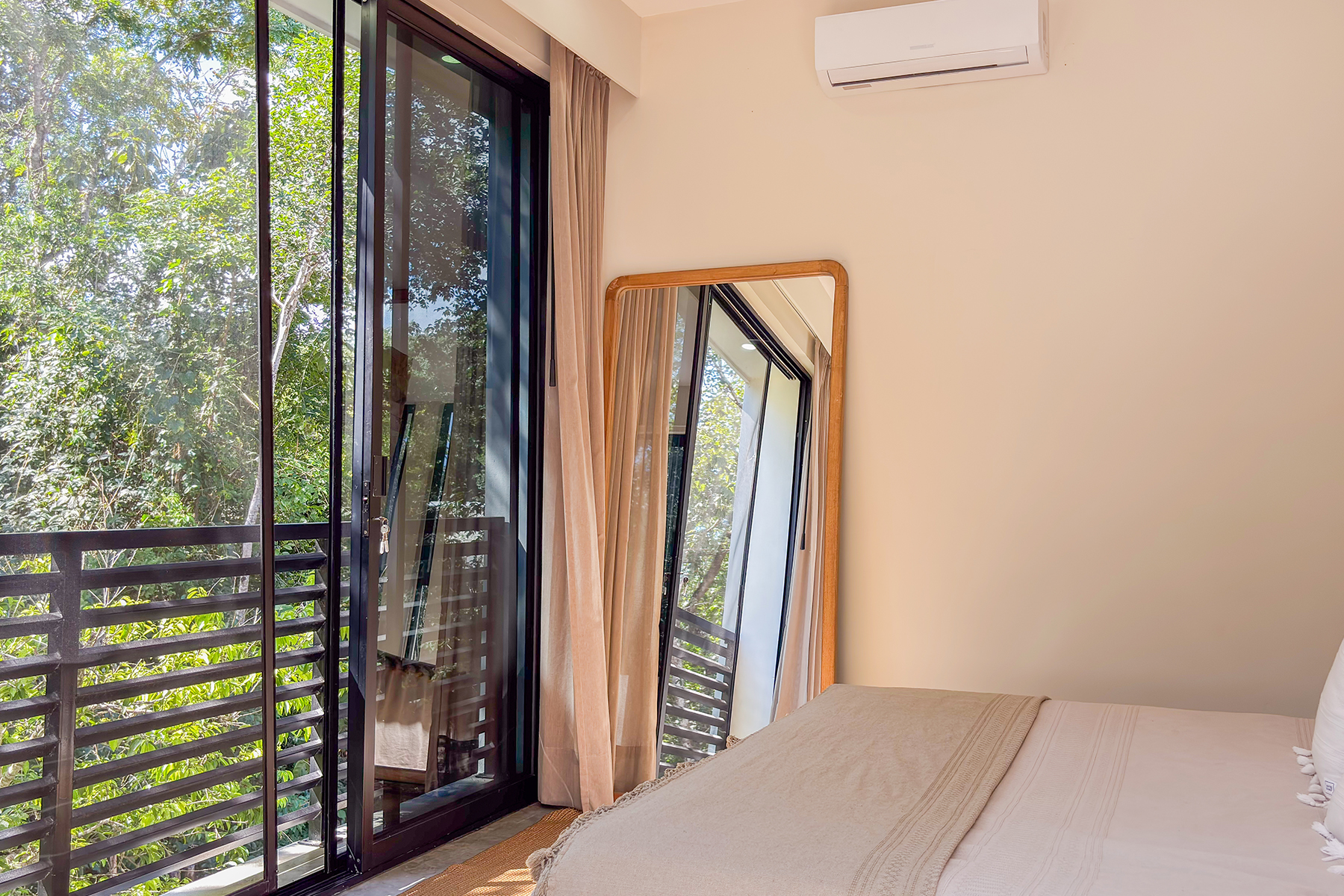  Villa Altaire Gated Community - 物件實景