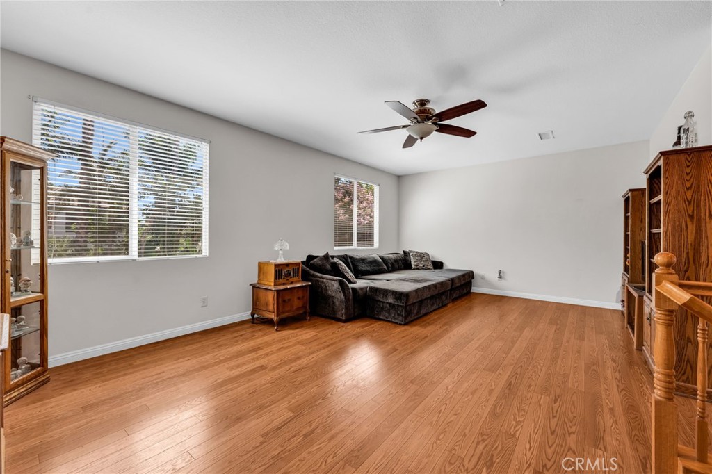 Eastvale, California, 92880, United States, 4 Bedrooms Bedrooms, ,3 BathroomsBathrooms,Residential,For Sale,1976783