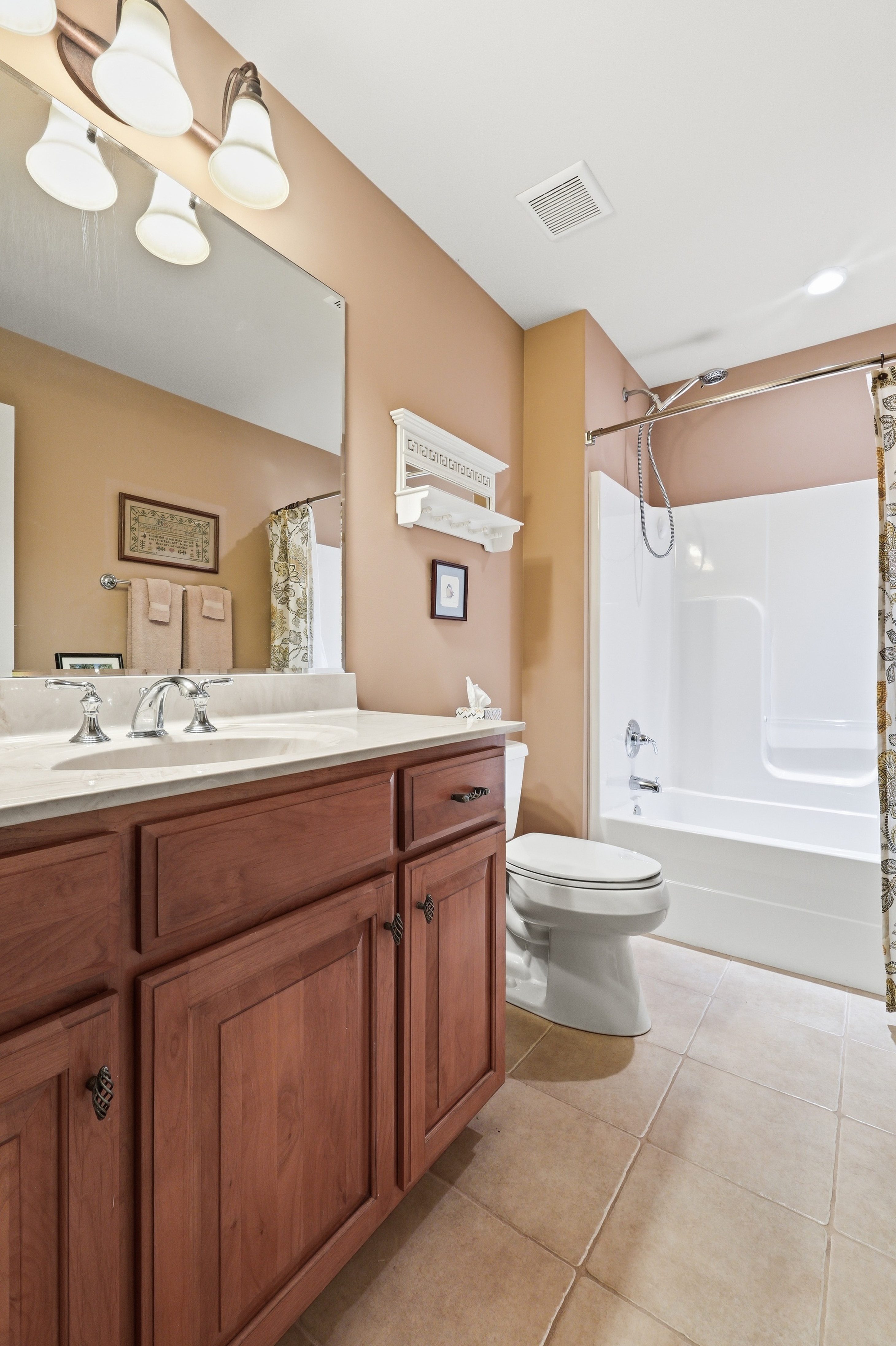  18620 Chadwick Glen Circle, Louisville, KY 40245 - 物件實景