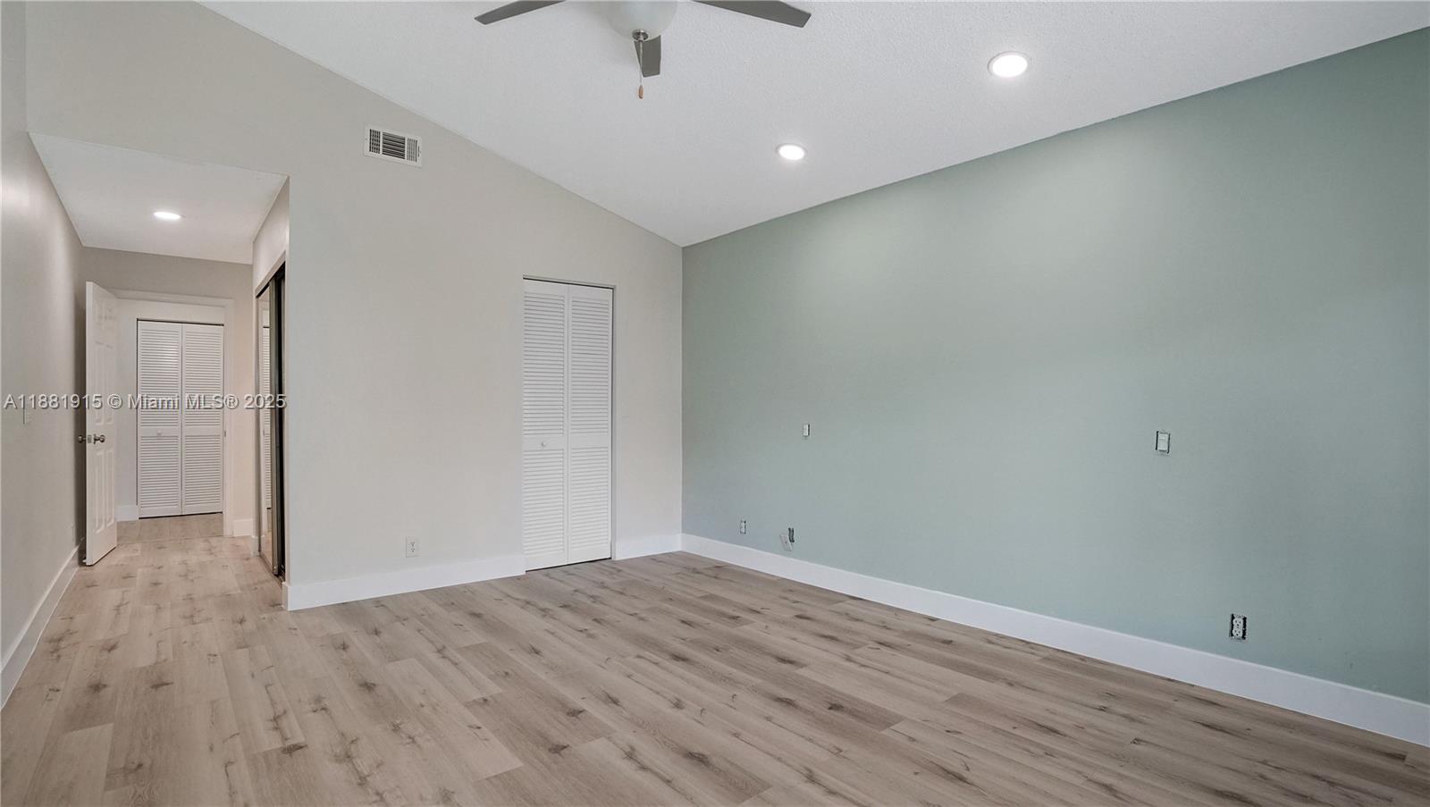 Plantation, Florida, 33322, United States, 3 Bedrooms Bedrooms, ,2 BathroomsBathrooms,Residential,For Sale,1947499