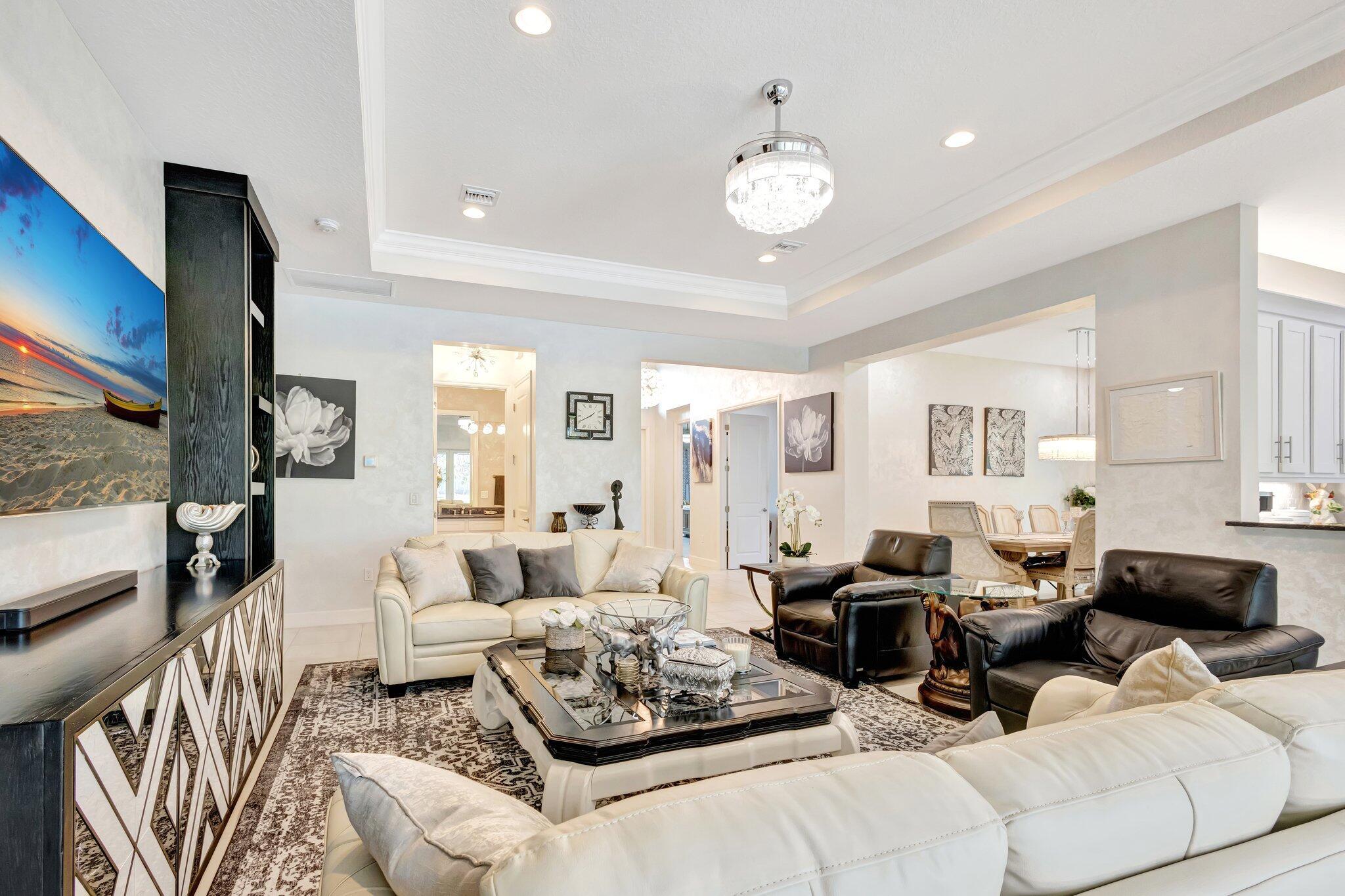 Port St Lucie, Florida, 34987, United States, 3 Bedrooms Bedrooms, ,4 BathroomsBathrooms,Residential,For Sale,1980849