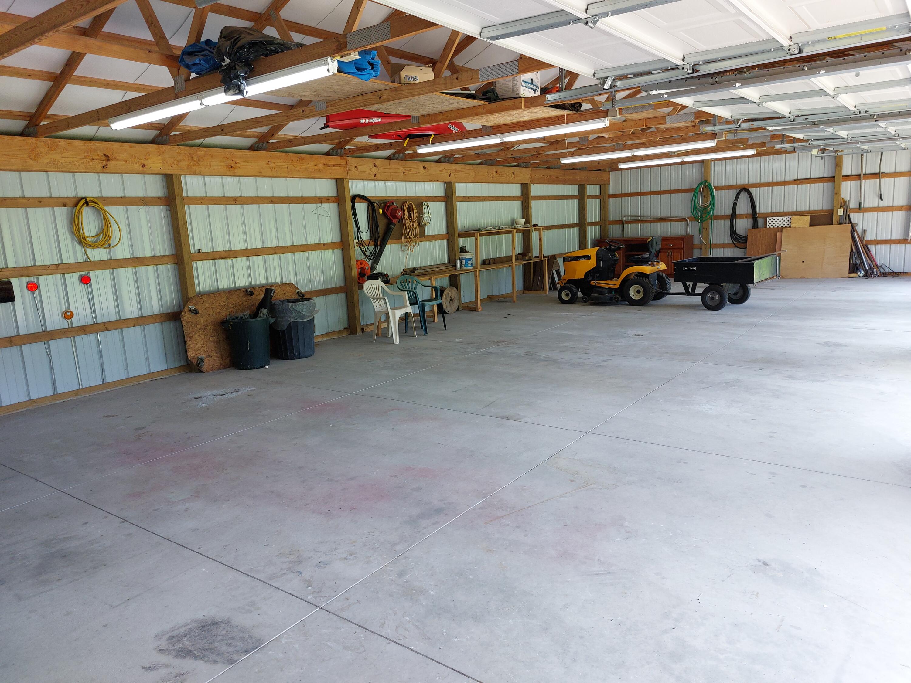 Dowagiac, Michigan, 49047, United States, 3 Bedrooms Bedrooms, ,2 BathroomsBathrooms,Residential,For Sale,1909140