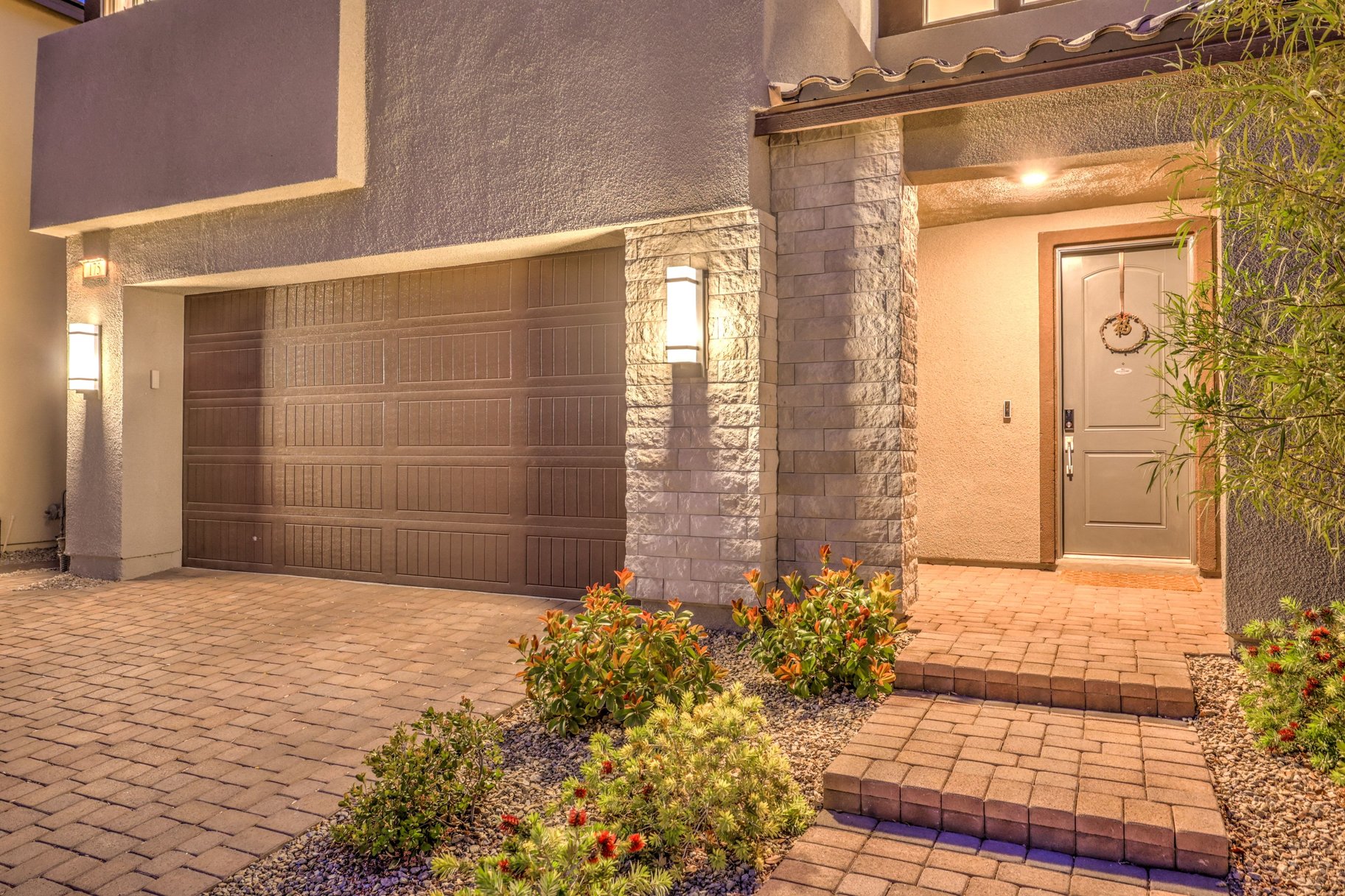  Beautifully Upgraded 2-Story Home in a Gated Community in Summerlin West - 物件實景