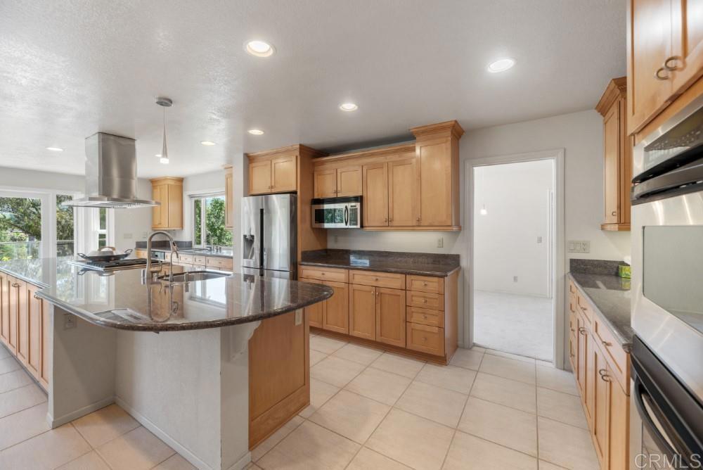 San Diego, California, 92064, United States, 4 Bedrooms Bedrooms, ,3 BathroomsBathrooms,Residential,For Sale,1827869