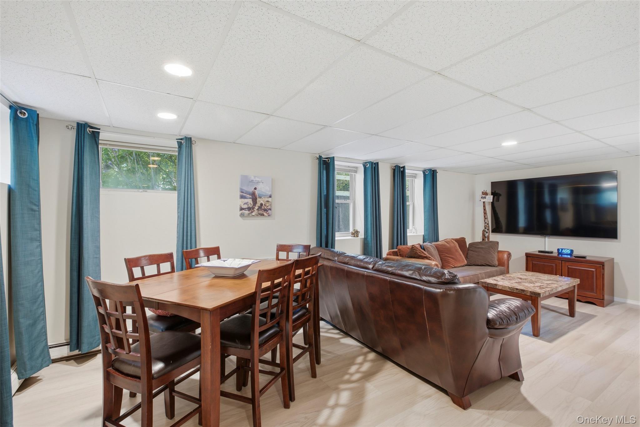  104 Lincoln Boulevard, Hauppauge, NY, 11788 - 物件實景