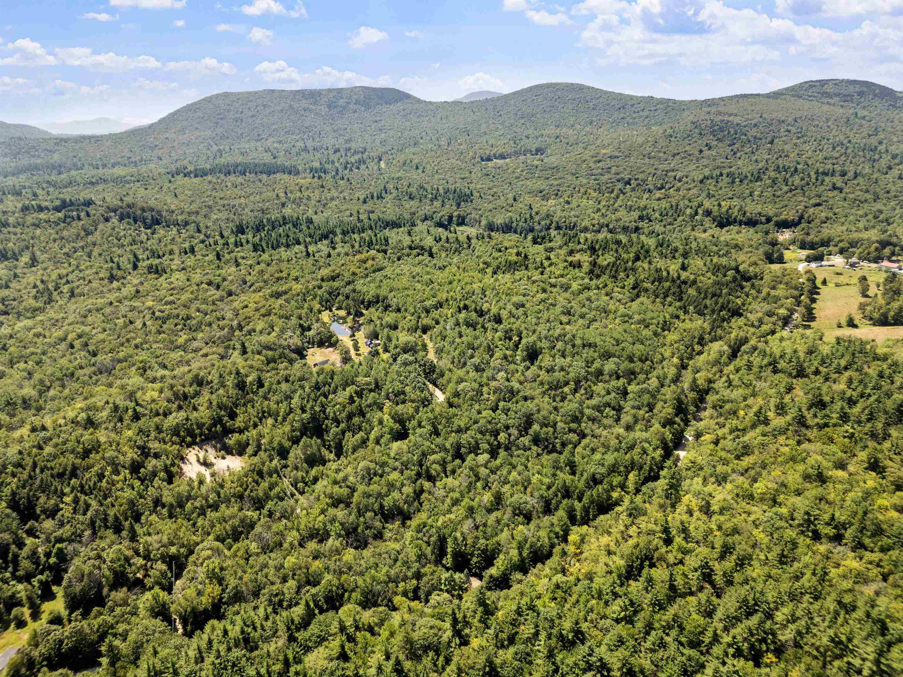 Bradford, New Hampshire, 03221, United States, 4 Bedrooms Bedrooms, ,1 BathroomBathrooms,Residential,For Sale,1924842