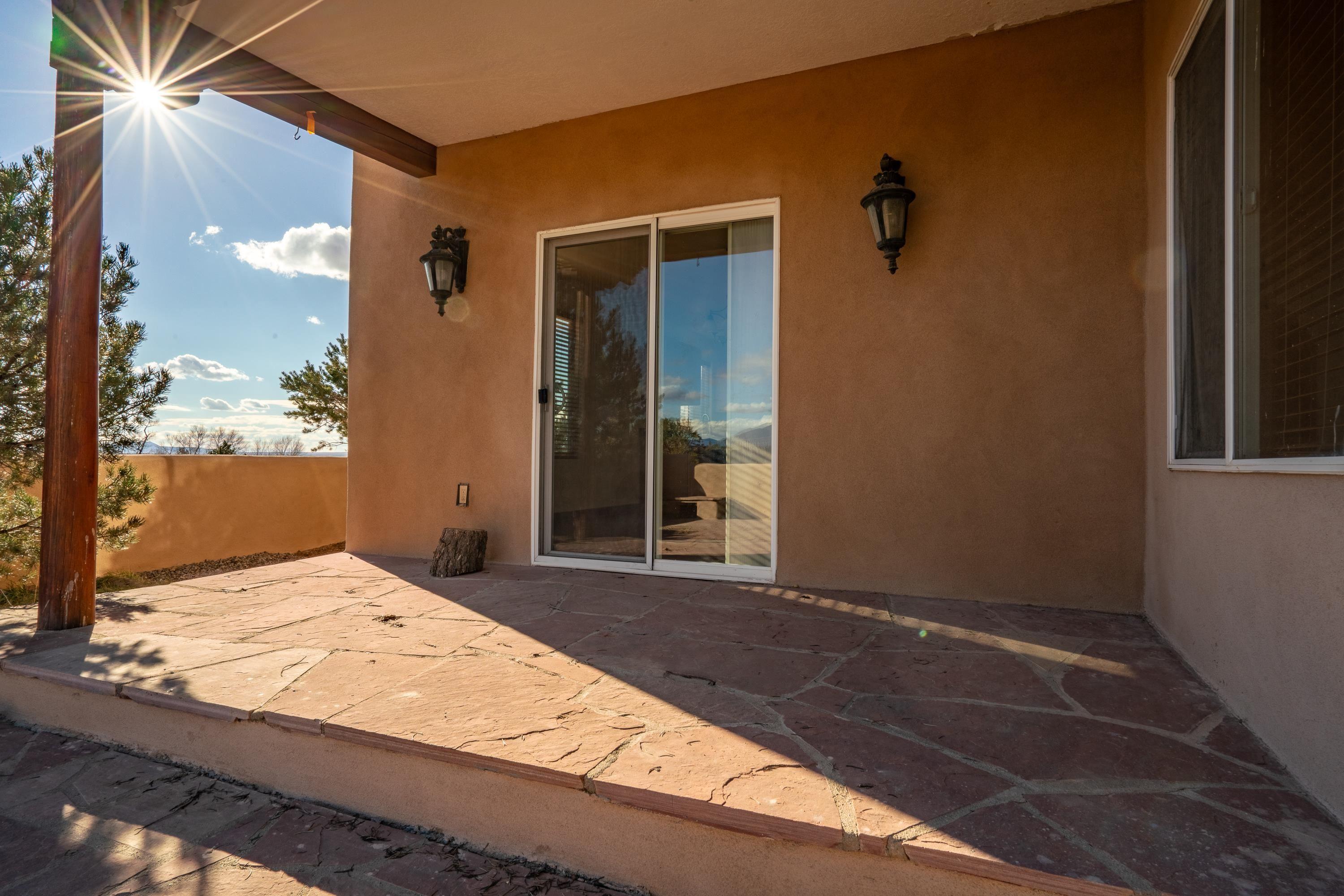 Arroyo Hondo, New Mexico, 87513, United States, 2 Bedrooms Bedrooms, ,2 BathroomsBathrooms,Residential,For Sale,1995561