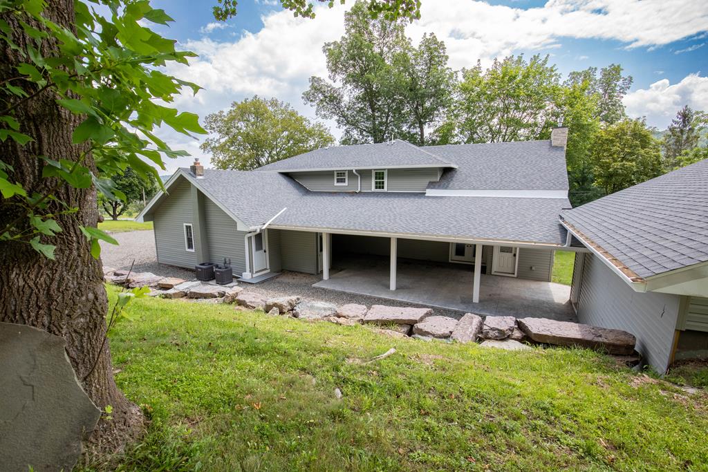 Towanda, Pennsylvania, 18848, United States, 4 Bedrooms Bedrooms, ,4 BathroomsBathrooms,Residential,For Sale,1928984