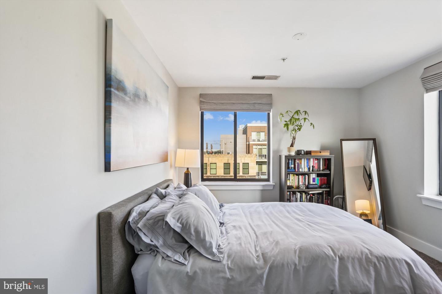 Washington, District of Columbia, 20009, United States, 1 Bedroom Bedrooms, ,1 BathroomBathrooms,Residential,For Sale,1906847