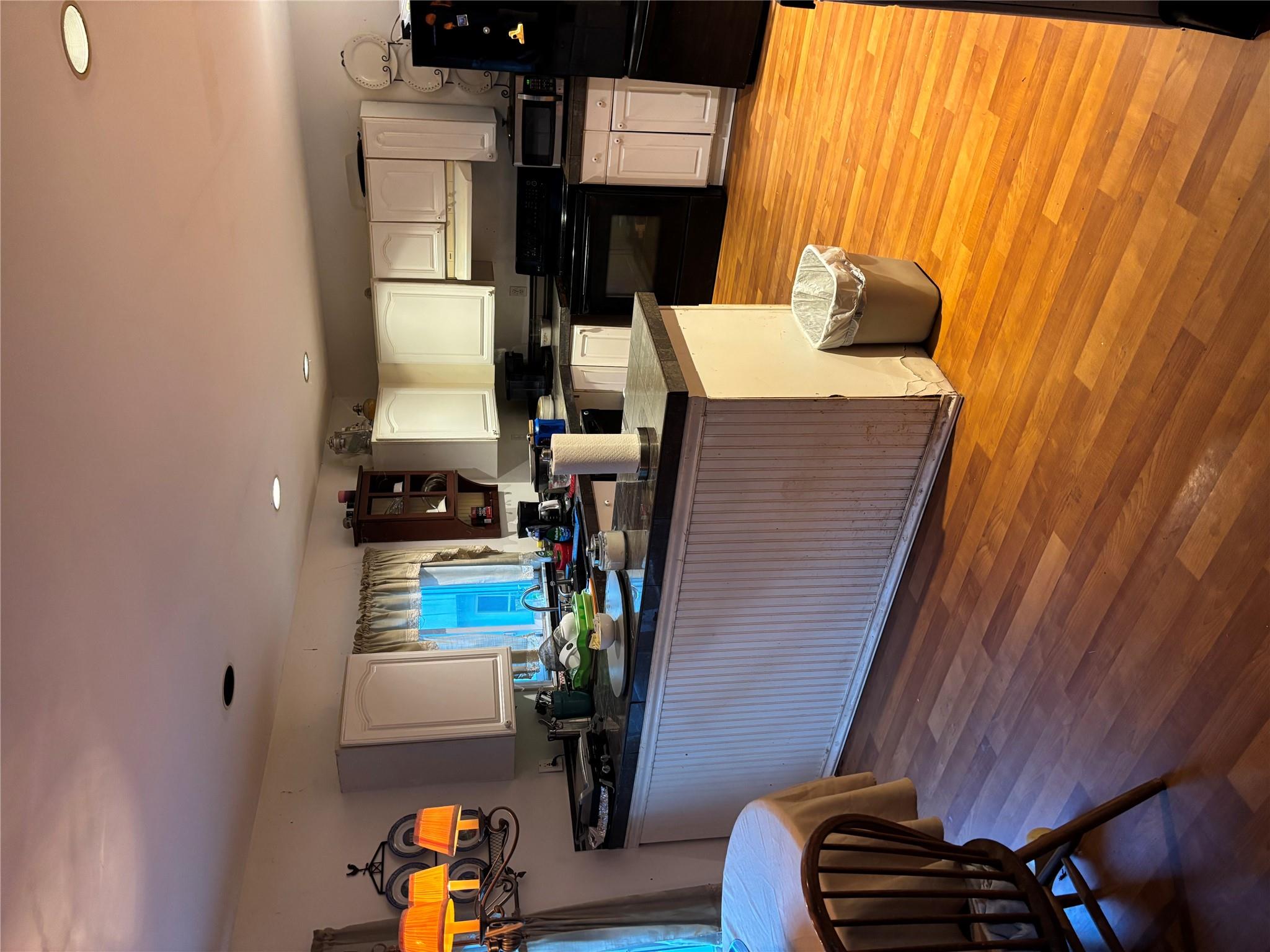 Wading River, New York, 11792, United States, 3 Bedrooms Bedrooms, ,3 BathroomsBathrooms,Residential,For Sale,1795277