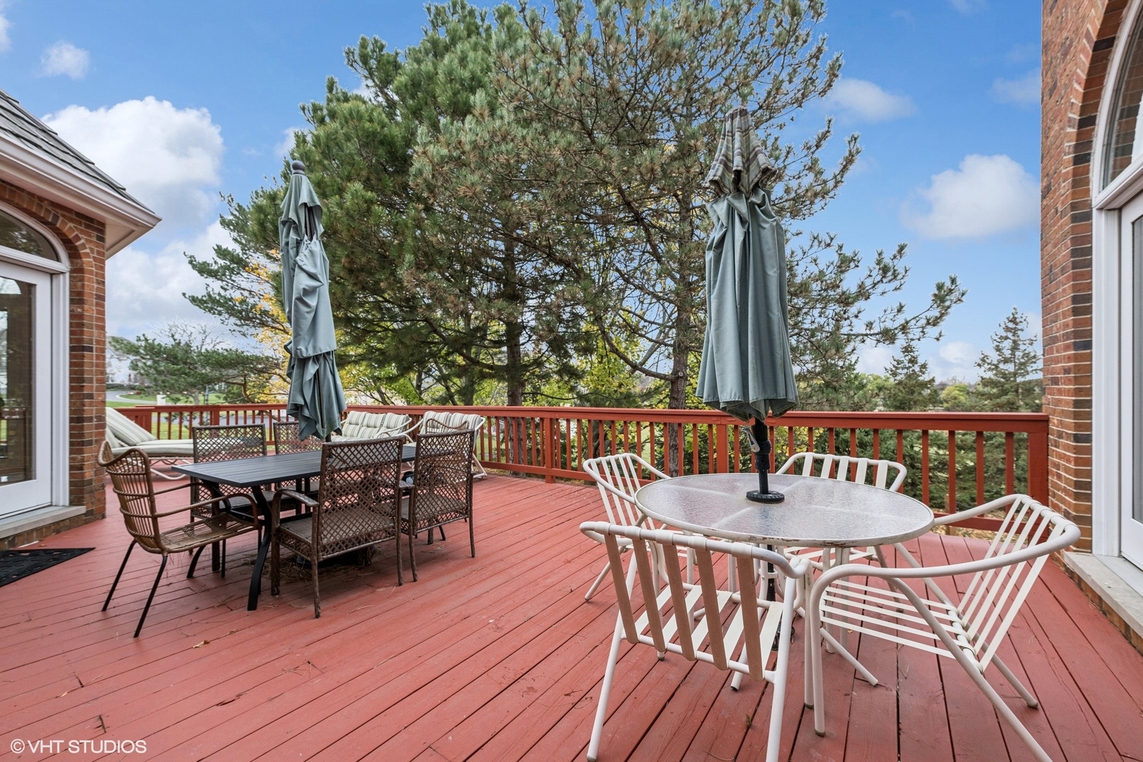 Inverness, Illinois, 60010, United States, 5 Bedrooms Bedrooms, ,6 BathroomsBathrooms,Residential,For Sale,1927406