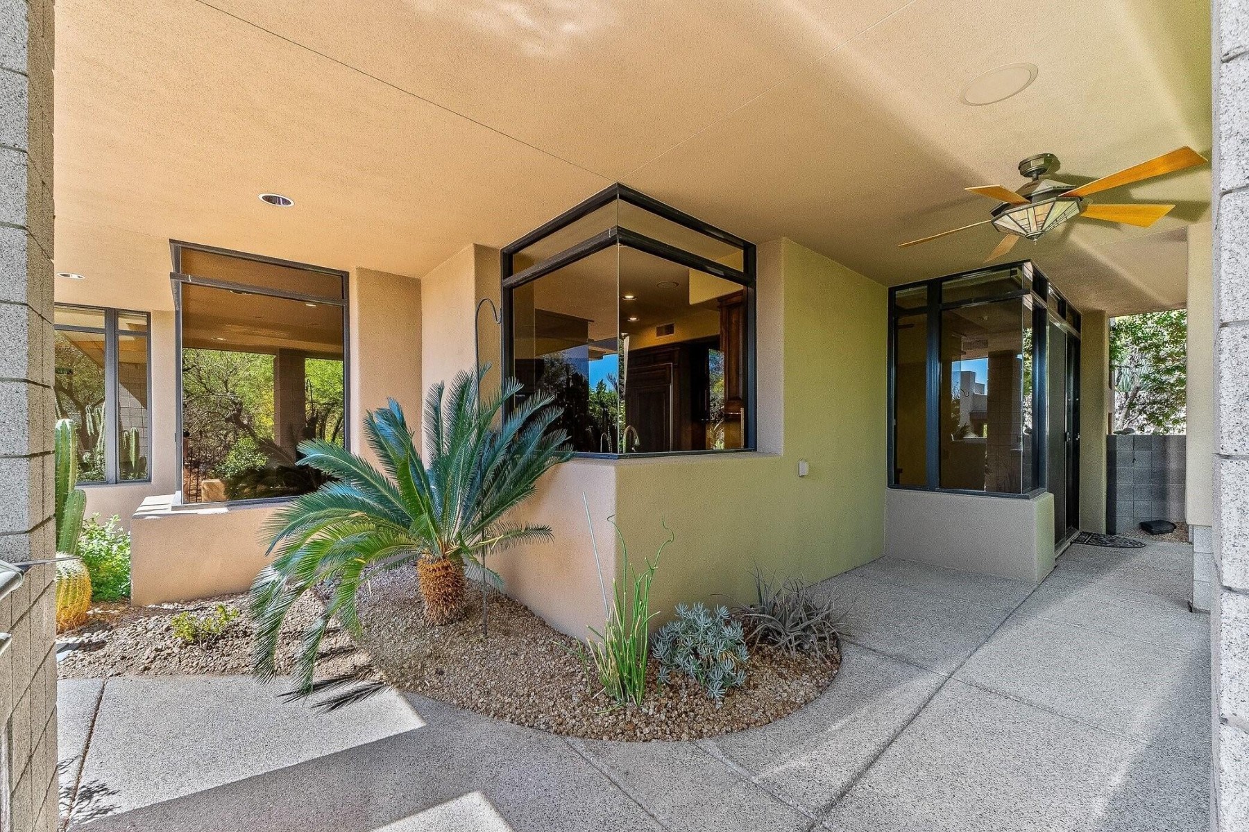  10675 E Fernwood Ln  Scottsdale, AZ - 物件實景