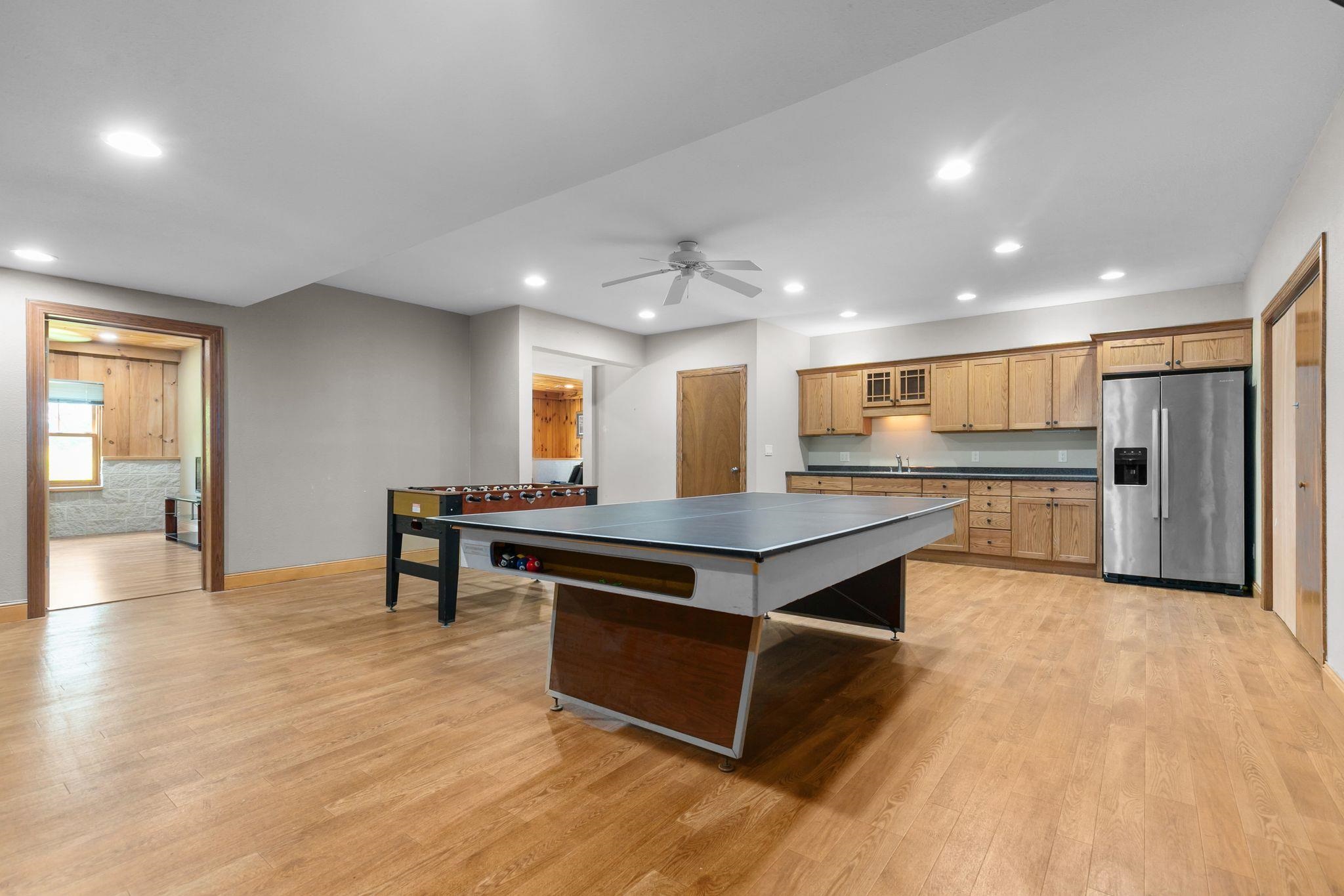 Berlin, Wisconsin, 54923, United States, 5 Bedrooms Bedrooms, ,4 BathroomsBathrooms,Residential,For Sale,1974961