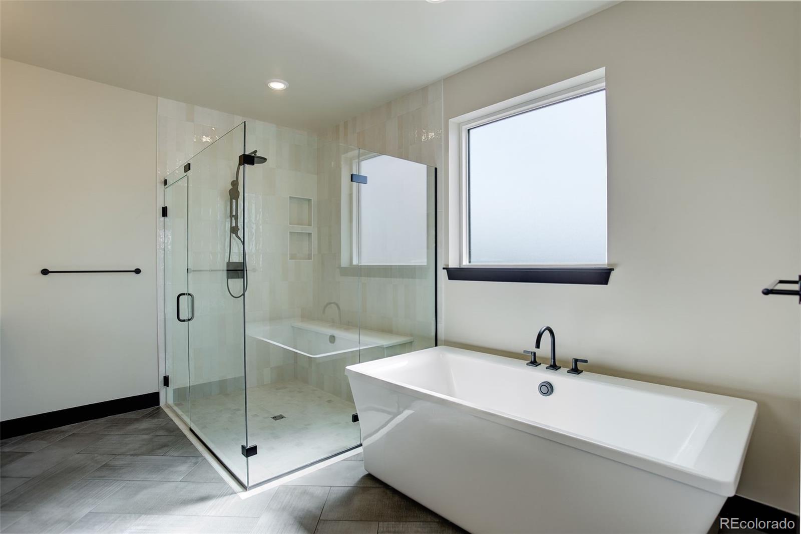 Broomfield, Colorado, 80023, United States, 3 Bedrooms Bedrooms, ,4 BathroomsBathrooms,Residential,For Sale,1901985