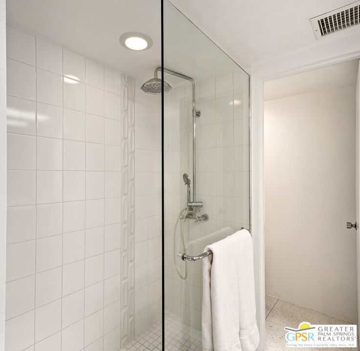 Palm Springs, California, 92264, United States, 2 Bedrooms Bedrooms, ,Residential,For Sale,1779236