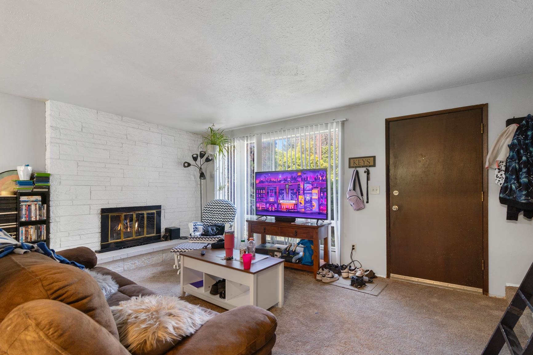 Spokane, Washington, 99218, United States, ,Residential,For Sale,1868872