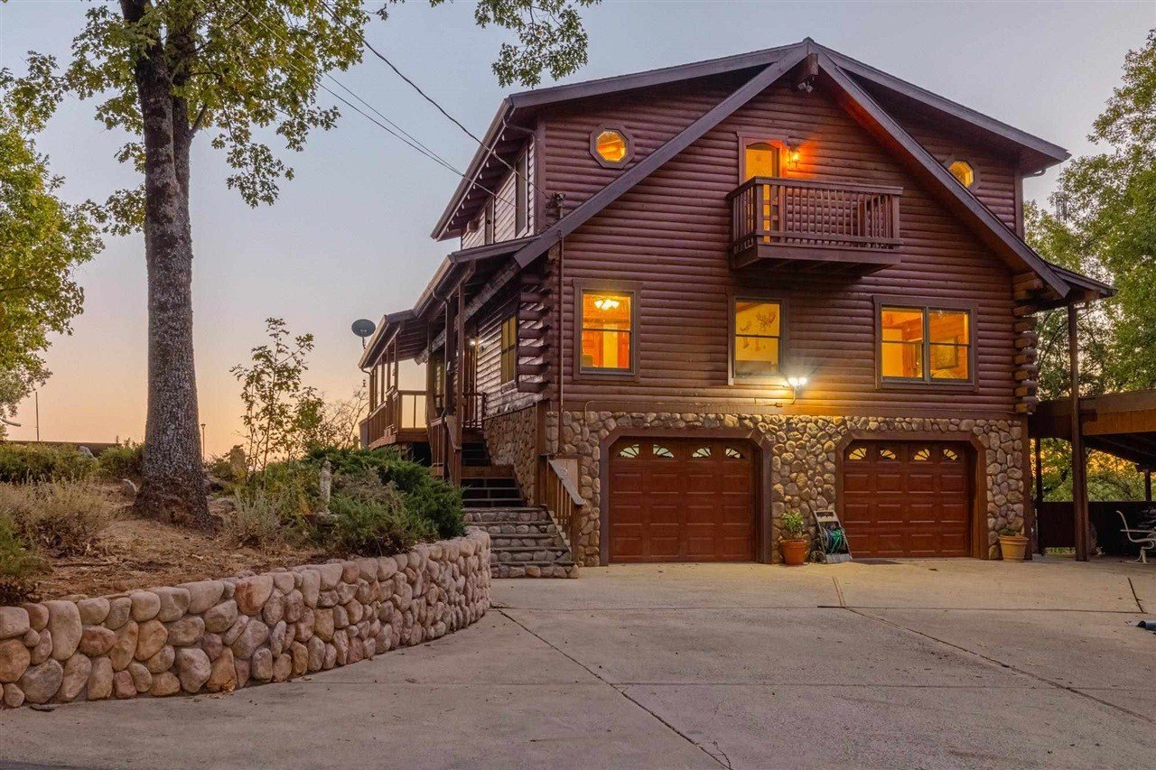 Sonora, California, 95370, United States, 4 Bedrooms Bedrooms, ,3 BathroomsBathrooms,Residential,For Sale,1793029