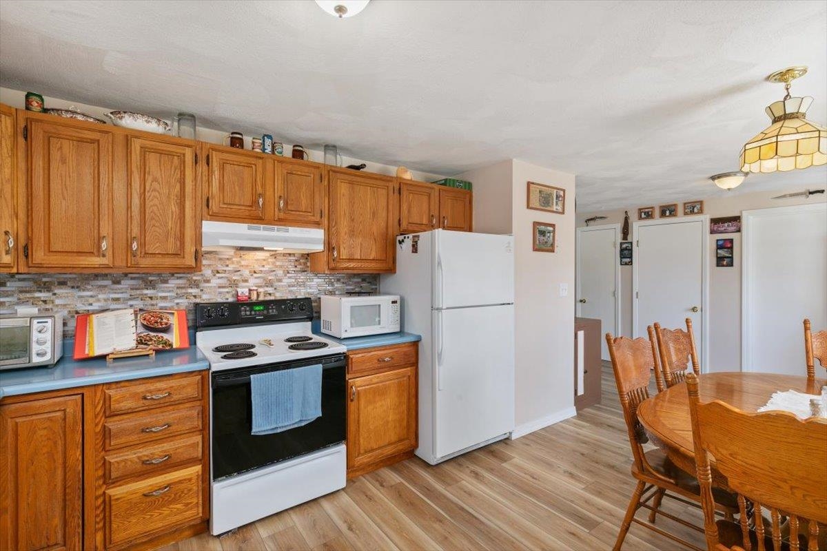 Milton, New Hampshire, 03851, United States, ,Residential,For Sale,1982719