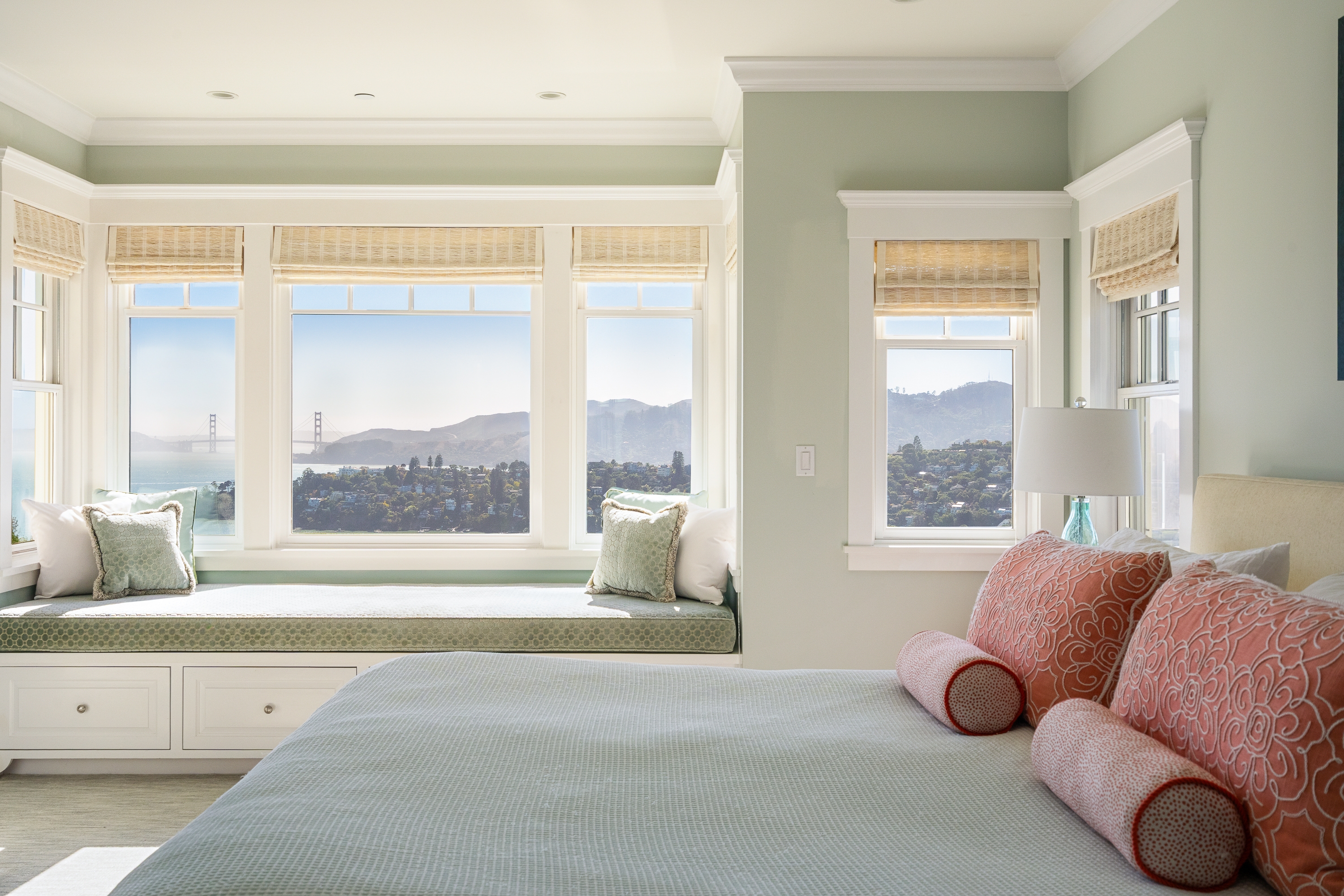  East Coast-Inspired Estate with Sweeping City, Bridge and Mount Tam Views - 物件實景