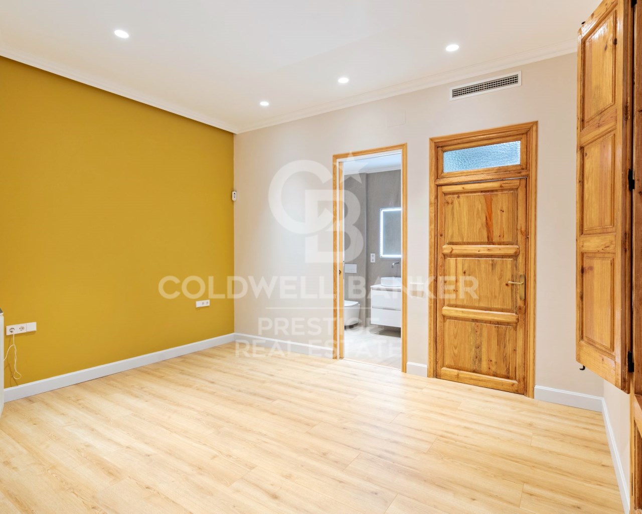 Barcelona, Barcelona, Ciutat Vella, El G?tic Barce, Barcelona, Catalonia, ES, 3 Bedrooms Bedrooms, ,3 BathroomsBathrooms,Residential,For Sale,Barcelona, Barcelona, Ciutat Vella, El G?tic Barce,1628489