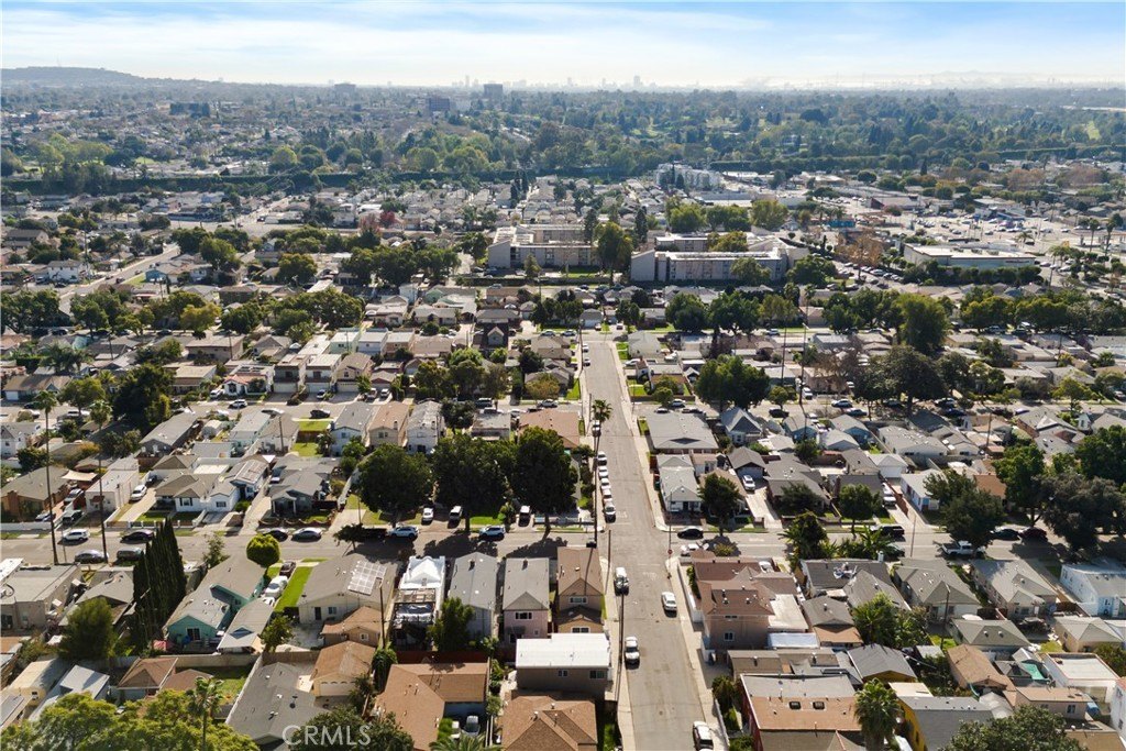 Long Beach, California, 90805, United States, 3 Bedrooms Bedrooms, ,2 BathroomsBathrooms,Residential,For Sale,2011745