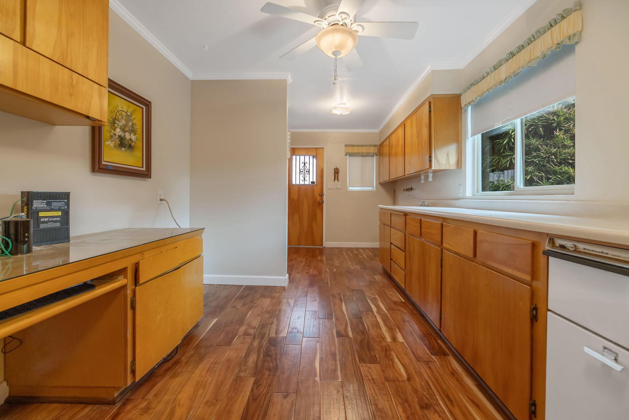 Fresno, California, 93722, United States, 3 Bedrooms Bedrooms, ,2 BathroomsBathrooms,Residential,For Sale,1984127