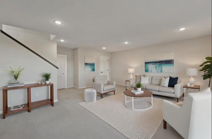 Lake Elmo, Minnesota, 55042, United States, 4 Bedrooms Bedrooms, ,3 BathroomsBathrooms,Residential,For Sale,1999668