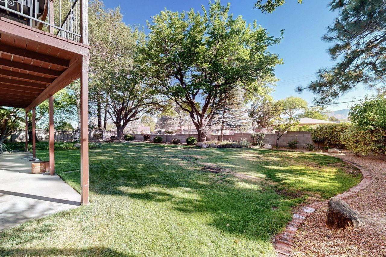 Albuquerque, New Mexico, 87123, United States, 4 Bedrooms Bedrooms, ,4 BathroomsBathrooms,Residential,For Sale,1876196