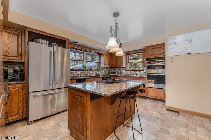 Rockaway Twp., New Jersey, 07866, United States, 4 Bedrooms Bedrooms, ,4 BathroomsBathrooms,Residential,For Sale,1994674